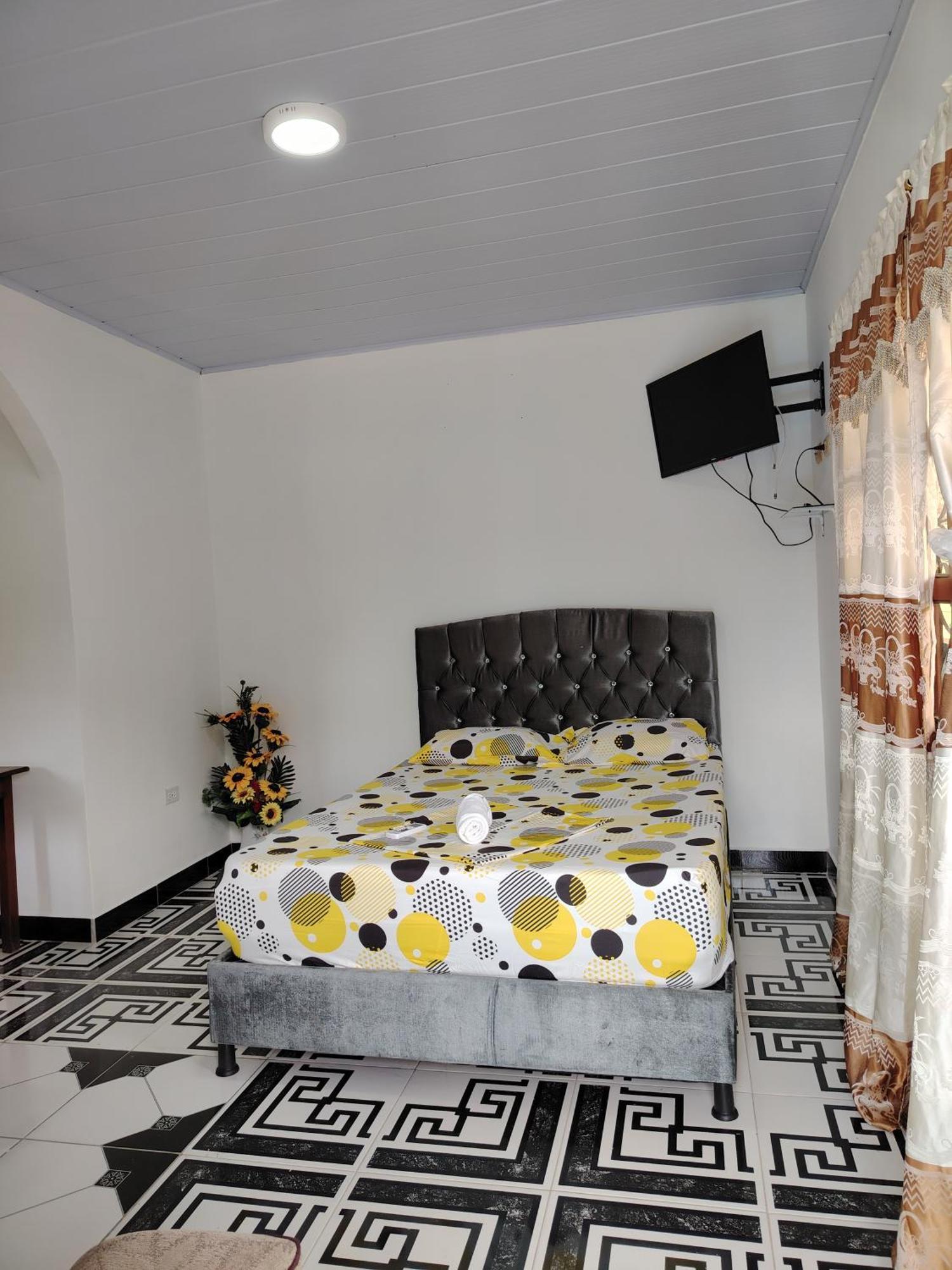 Hotel Alto Amazonas เลติเซีย ภายนอก รูปภาพ