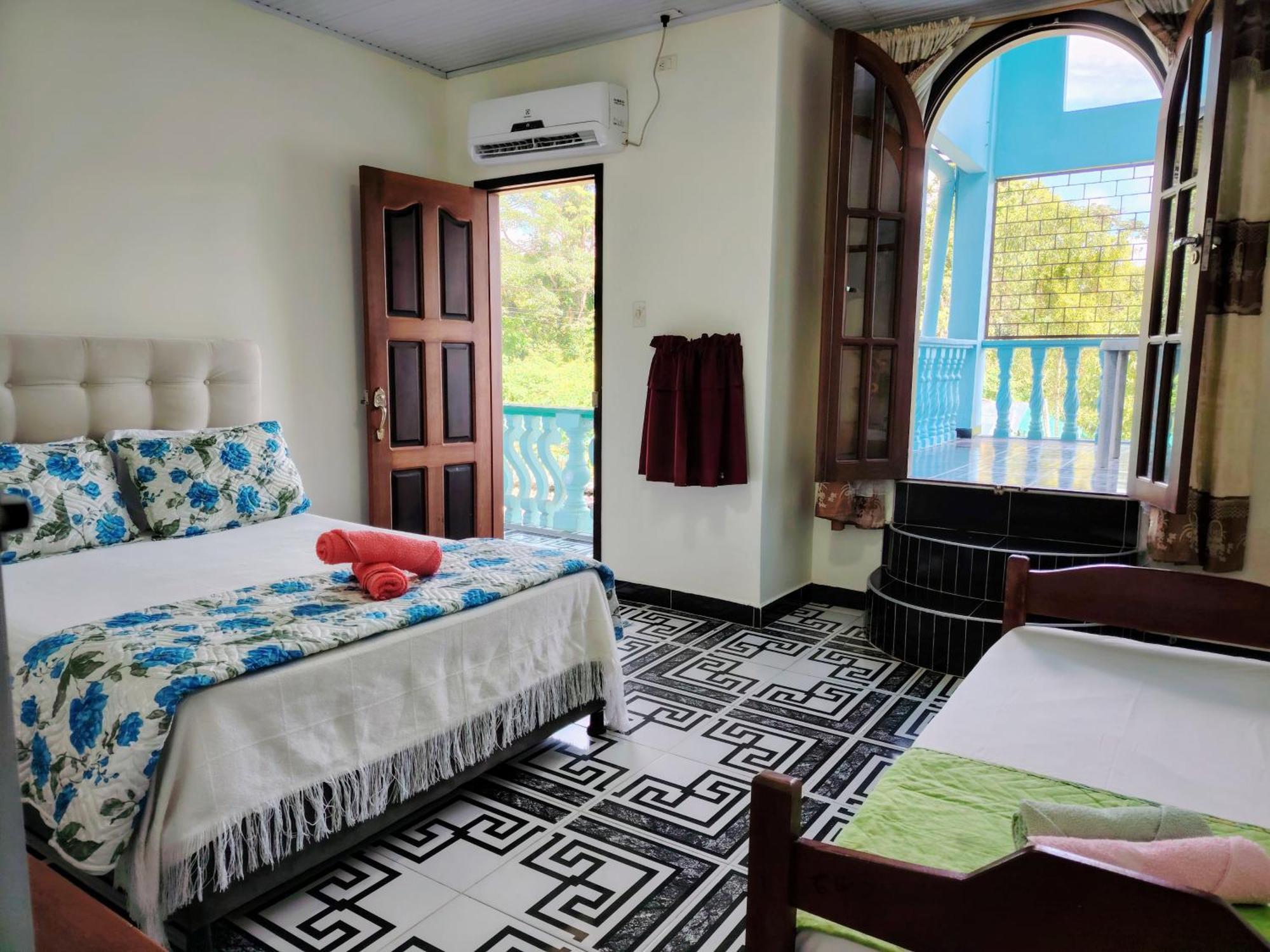 Hotel Alto Amazonas เลติเซีย ภายนอก รูปภาพ